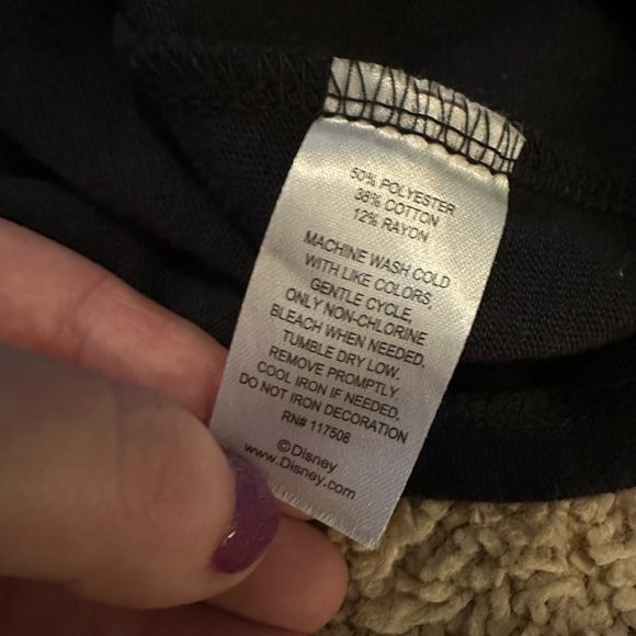 Junk Food x Disney t-shirt dress with embroidered “believe” at neckline - Picture 5 of 8